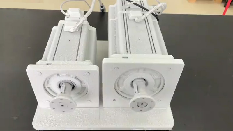 低溫伺服電機(jī).jpg